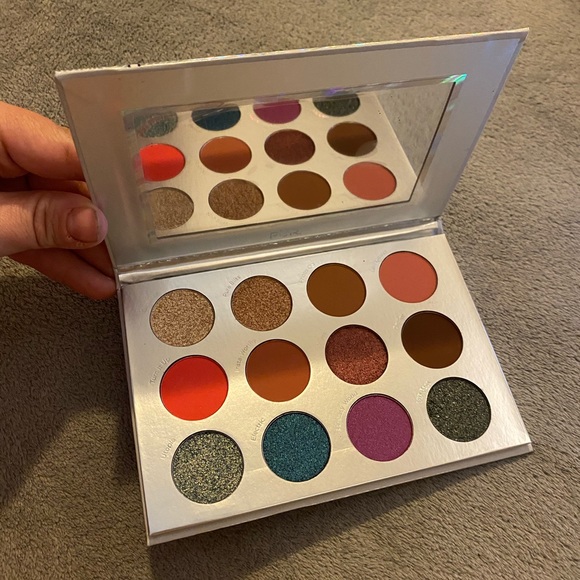 Pur Festival 2.0 eyeshadow palette-NEW!! - Picture 3 of 5